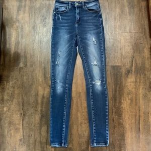 KanCan jeans size 25